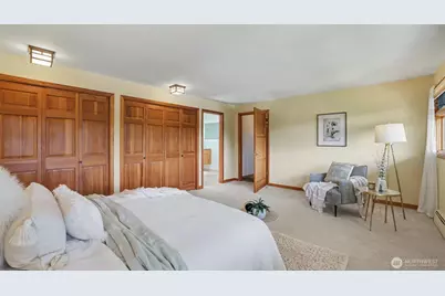 18744 Kenlake Place NE, Kenmore, WA 98028 - Photo 23