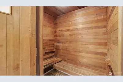 18744 Kenlake Place NE, Kenmore, WA 98028 - Photo 29