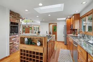 18744 Kenlake Pl NE, Kenmore, WA 98028 - Photo 13