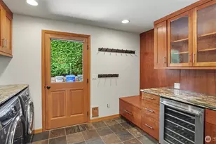 18744 Kenlake Pl NE, Kenmore, WA 98028 - Photo 15