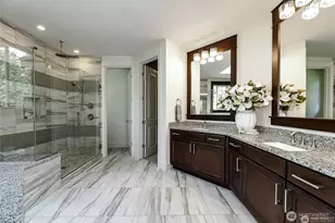9818 NE 24th St, Bellevue, WA 98004 - Photo 21