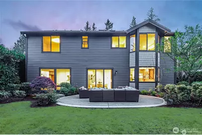 9818 NE 24th Street, Bellevue, WA 98004 - Photo 37