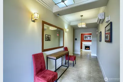 3232 15th Avenue W, Seattle, WA 98119 - Photo 3