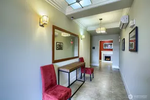 3232 15th Ave W, Seattle, WA 98119 - Photo 3
