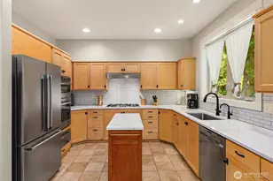 9246 Fletcher Bay Rd NE, Bainbridge Island, WA 98110 - Photo 9