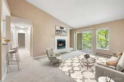 12303 Harbour Pointe Boulevard #EE305, Mukilteo, WA 98275 - Photo 5