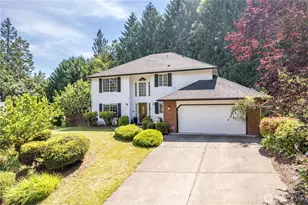 215 W St James Pl, Longview, WA 98632 - Photo 1