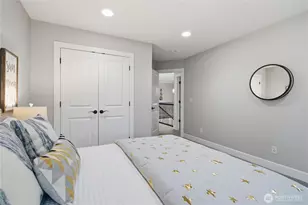 10135 NE 62nd St, Kirkland, WA 98033 - Photo 35