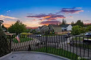 18410 102nd St Ct E, Bonney Lake, WA 98391 - Photo 7