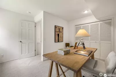9416 NE 25th Street, Bellevue, WA 98004 - Photo 23