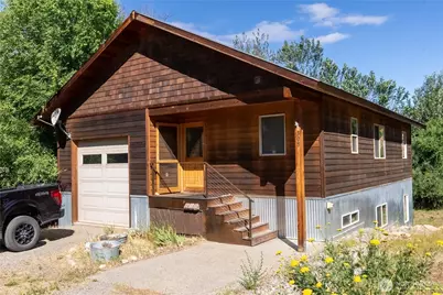 308 Washington Street, Winthrop, WA 98862 - Photo 1