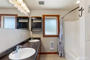 308 Washington St, Winthrop, WA 98862 - Photo 19