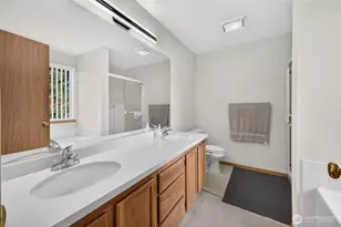 10124 SE 242nd Pl, Kent, WA 98030 - Photo 19
