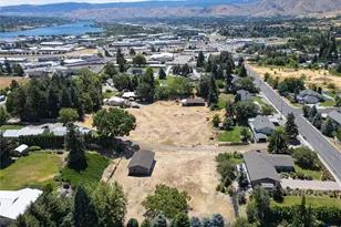 3275 Burch Mountain Rd, Wenatchee, WA 98801 - Photo 9