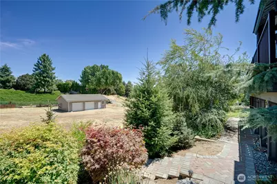 3275 Burch Mountain Road, Wenatchee, WA 98801 - Photo 5