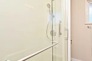 9823 41st Ave SW, Seattle, WA 98136 - Photo 9