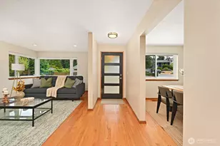 9823 41st Ave SW, Seattle, WA 98136 - Photo 3