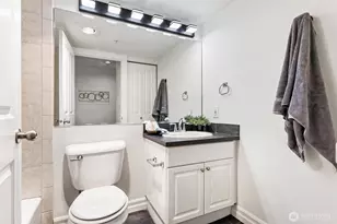 215 20th Ave E, Seattle, WA 98112 - Photo 27