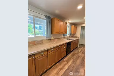 12006 218th Avenue Ct E, Bonney Lake, WA 98391 - Photo 5