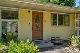 401 Barr Dr, Kelso, WA 98626 - Photo 3