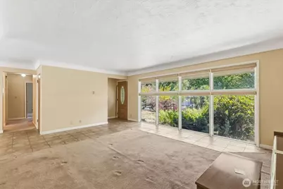 401 Barr Drive, Kelso, WA 98626 - Photo 9