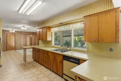 401 Barr Drive, Kelso, WA 98626 - Photo 15