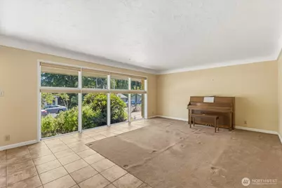 401 Barr Drive, Kelso, WA 98626 - Photo 5
