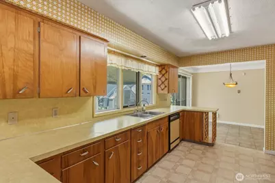 401 Barr Drive, Kelso, WA 98626 - Photo 17