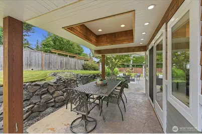 10351 11th Avenue NW, Seattle, WA 98177 - Photo 33