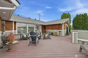 10351 11th Ave NW, Seattle, WA 98177 - Photo 9