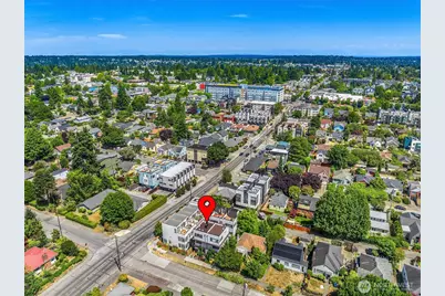 8356 19th Avenue NW #B, Seattle, WA 98117 - Photo 25