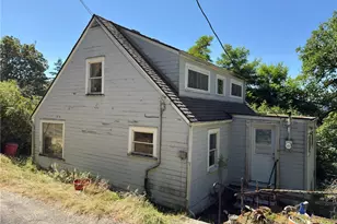 4411 Pacific Way, Longview, WA 98632 - Photo 1