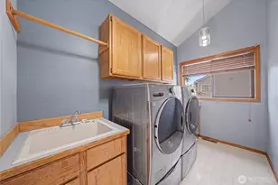 4071 Cove W Dr, Moses Lake, WA 98837 - Photo 19