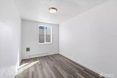 213 W Kelso Avenue, Electric City, WA 99123 - Photo 19