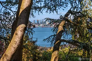 4055 SW Holgate St, Seattle, WA 98116 - Photo 19