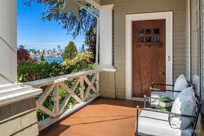 4055 SW Holgate Street, Seattle, WA 98116 - Photo 1
