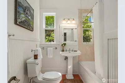 4055 SW Holgate Street, Seattle, WA 98116 - Photo 15