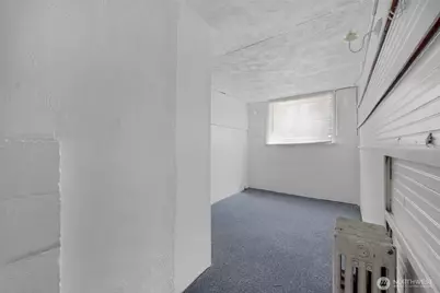 9615 56th Avenue S, Seattle, WA 98118 - Photo 37