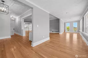 9615 56th Ave S, Seattle, WA 98118 - Photo 5