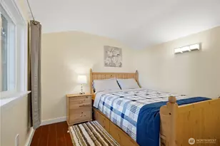 1820 101st Ave NE, Bellevue, WA 98004 - Photo 33