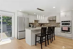 1820 101st Ave NE, Bellevue, WA 98004 - Photo 9