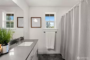 41 E Blackwell St, Allyn, WA 98524 - Photo 29
