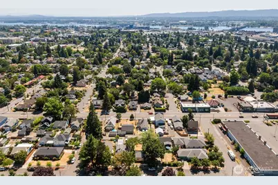 709 W Fourth Plain Boulevard, Vancouver, WA 98660 - Photo 33