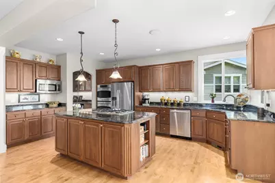 1808 Bakerview Court, Mount Vernon, WA 98274 - Photo 7
