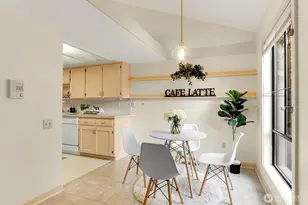1541 NE 143rd St, Seattle, WA 98125 - Photo 15