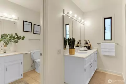 1541 NE 143rd Street #H5, Seattle, WA 98125 - Photo 19