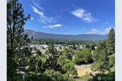 114 W Fourth Street, Cle Elum, WA 98922 - Photo 1