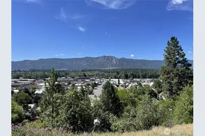 114 W Fourth Street, Cle Elum, WA 98922 - Photo 3