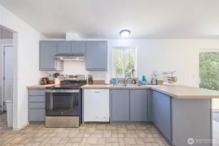 101 Robinson, Port Angeles, WA 98362 - Photo 11