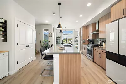 17002 13th Avenue W #A6, Lynnwood, WA 98087 - Photo 5